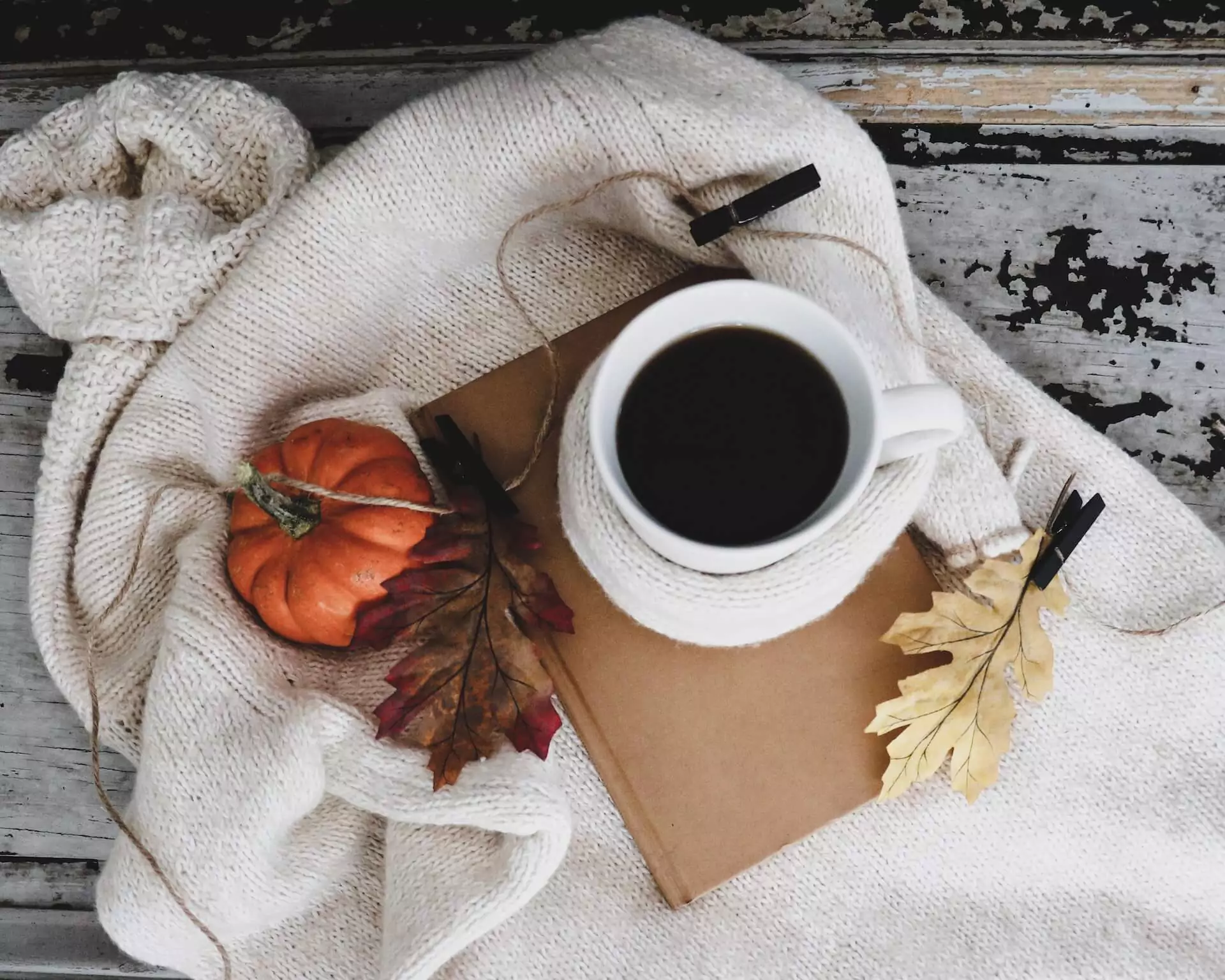 11 Sustainable Fall Essentials For A Cozy Autumn - Green With Less